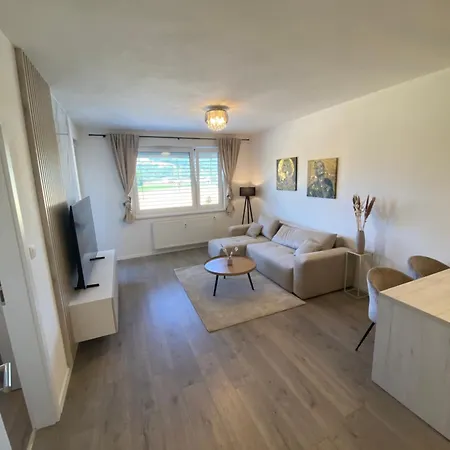 Golden Flat Free Parking Apartamento *
